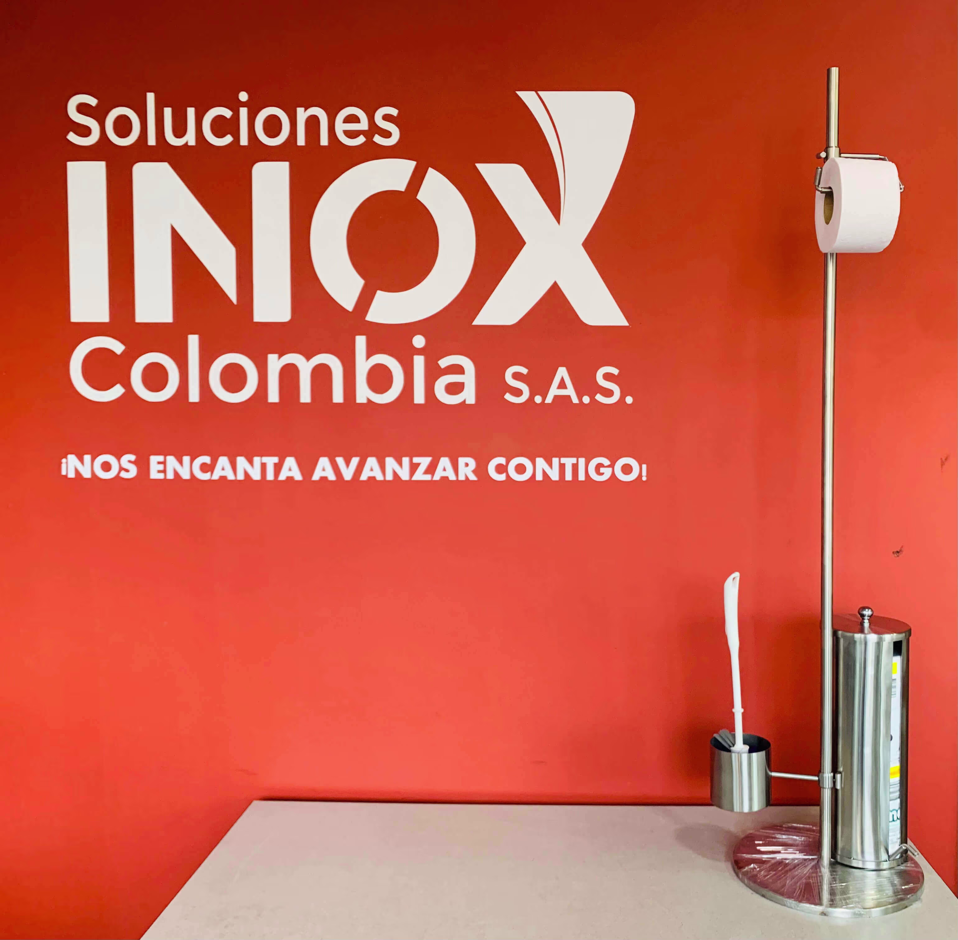 ACCESORIOS PARA BAÑO EN ACERO INOXIDABLE